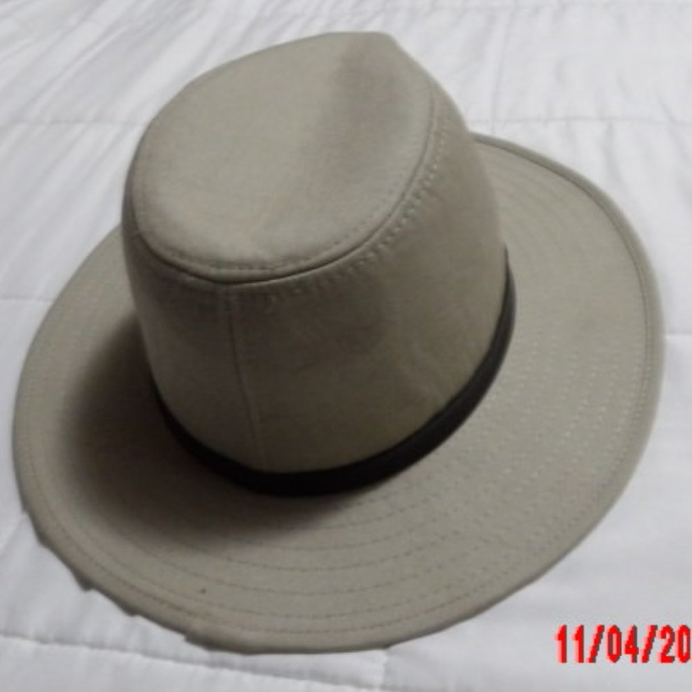 hat - Picture 4 of 10